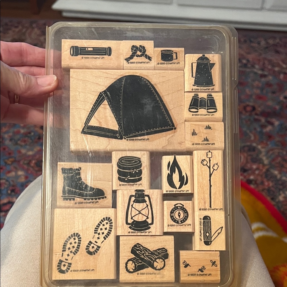 Stampin' Up! 1998 Retired 17pc wooden stamping set, Roughing It